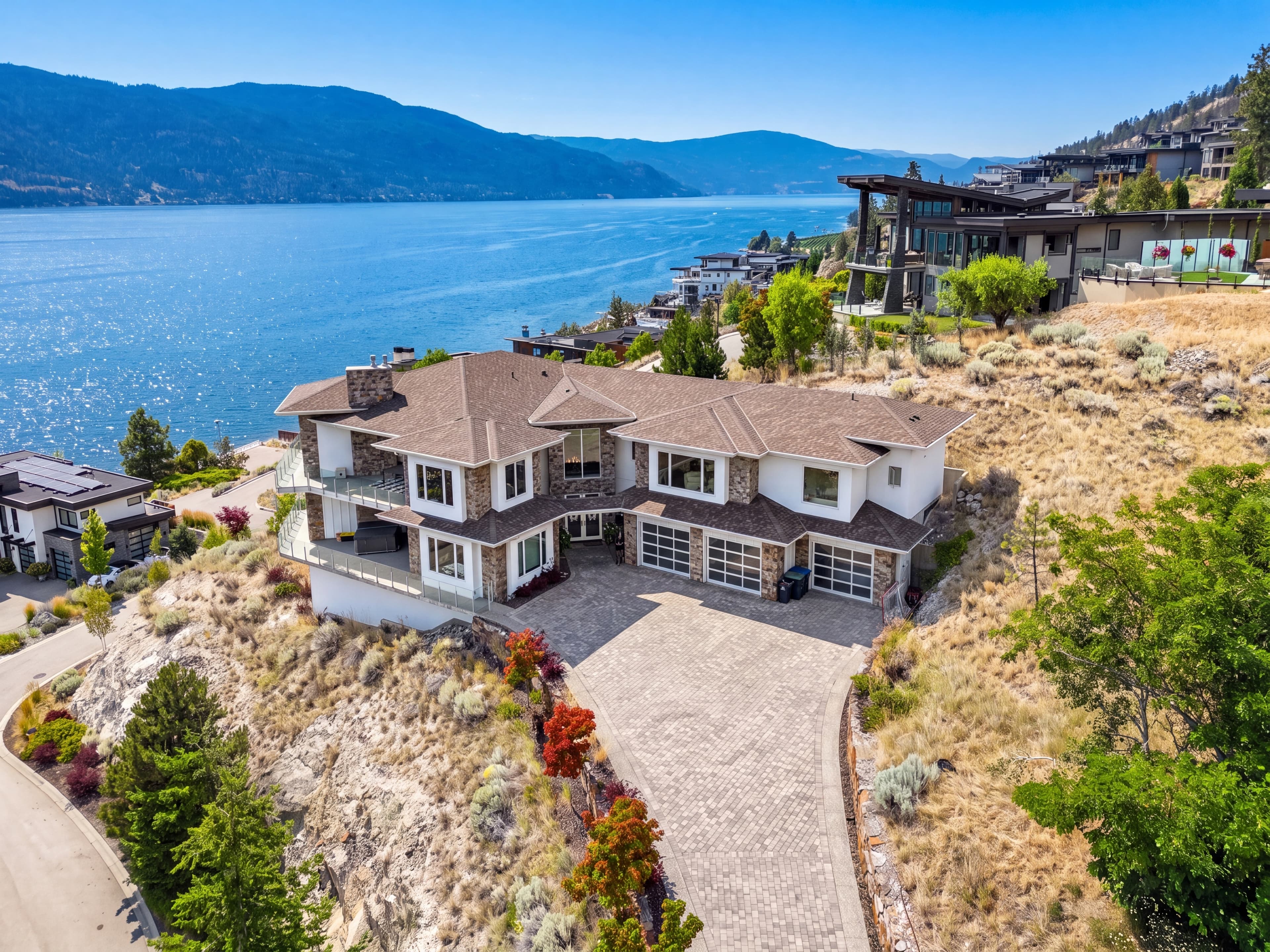 Best time to photograph real estate exteriors